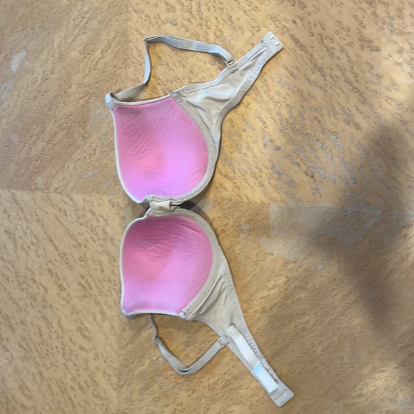 Pink Victoria Secret Wear Everywhere Push-up - Picture 3 of 4